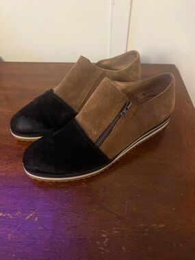 Brown and Black Two-Tone Suede Slip-On Loafers size 38 (7.5)
